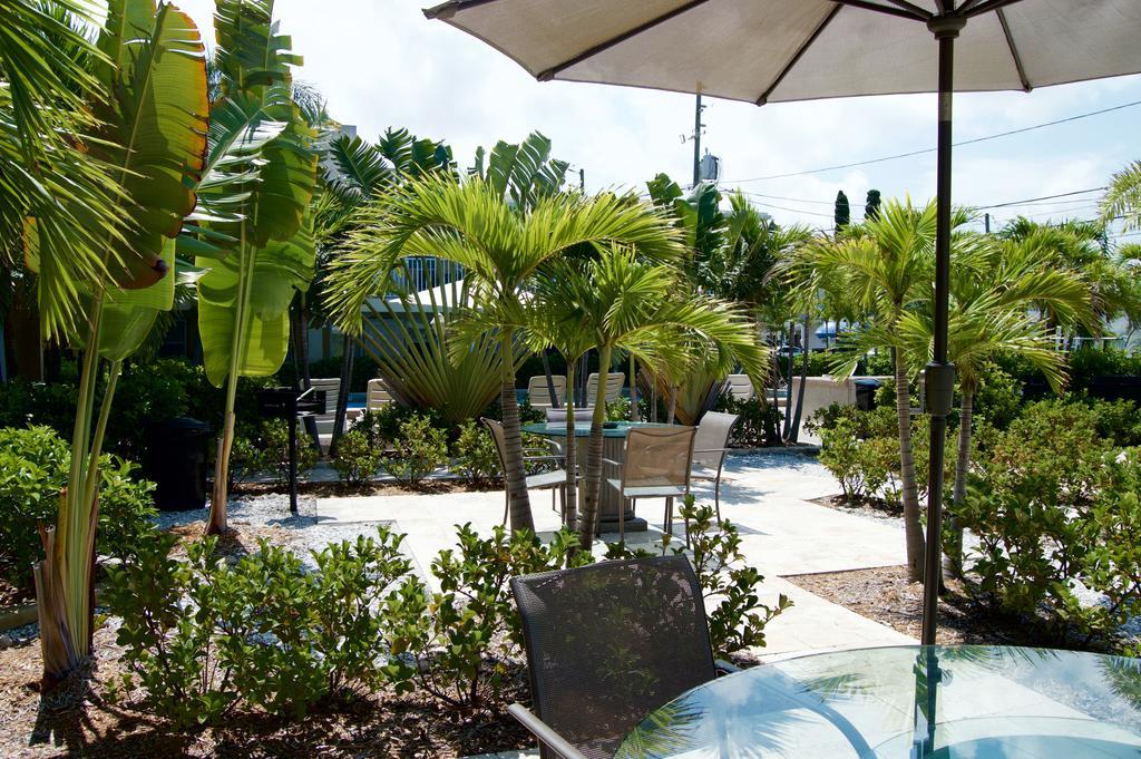 Sta N Pla Motel Clearwater Beach Exterior photo