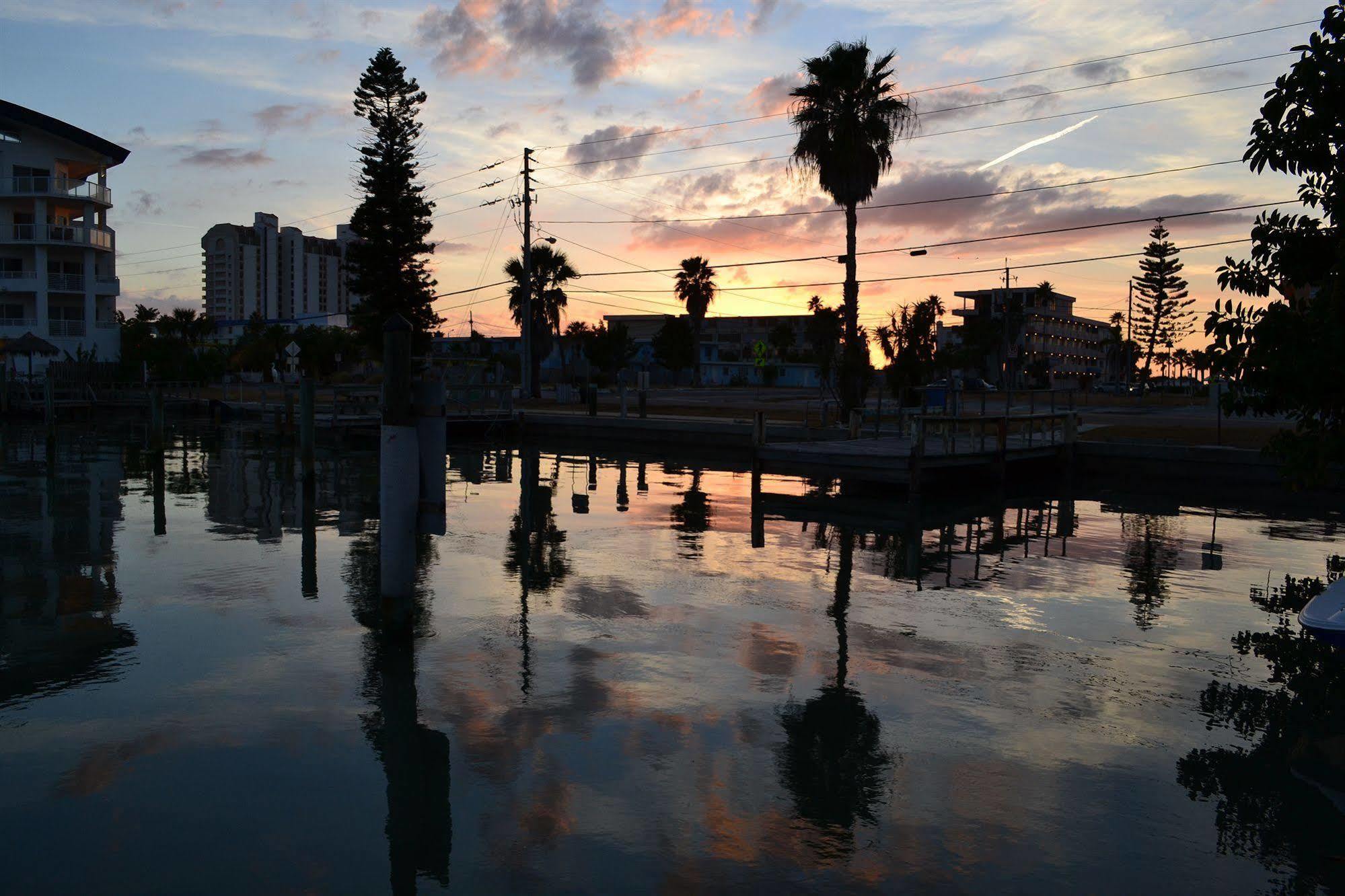 Sta N Pla Motel Clearwater Beach Exterior photo
