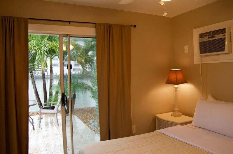 Sta N Pla Motel Clearwater Beach Exterior photo
